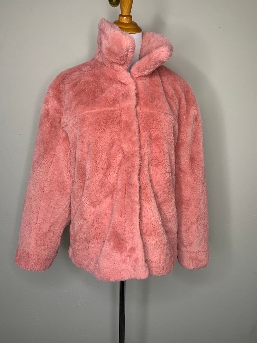 Coral Pink Faux Fur Jacket EUC Sz Medium